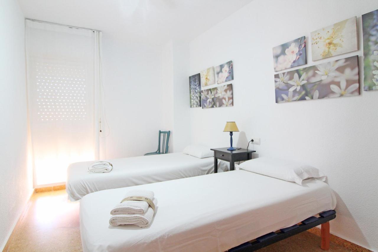 Global Properties, Apartamento En Urbanizacion Brezo Nova Canet バレンシア エクステリア 写真