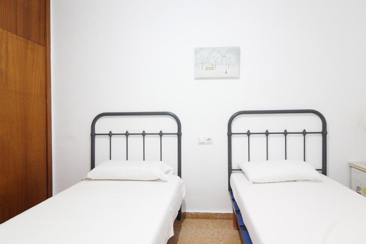 Global Properties, Apartamento En Urbanizacion Brezo Nova Canet バレンシア エクステリア 写真